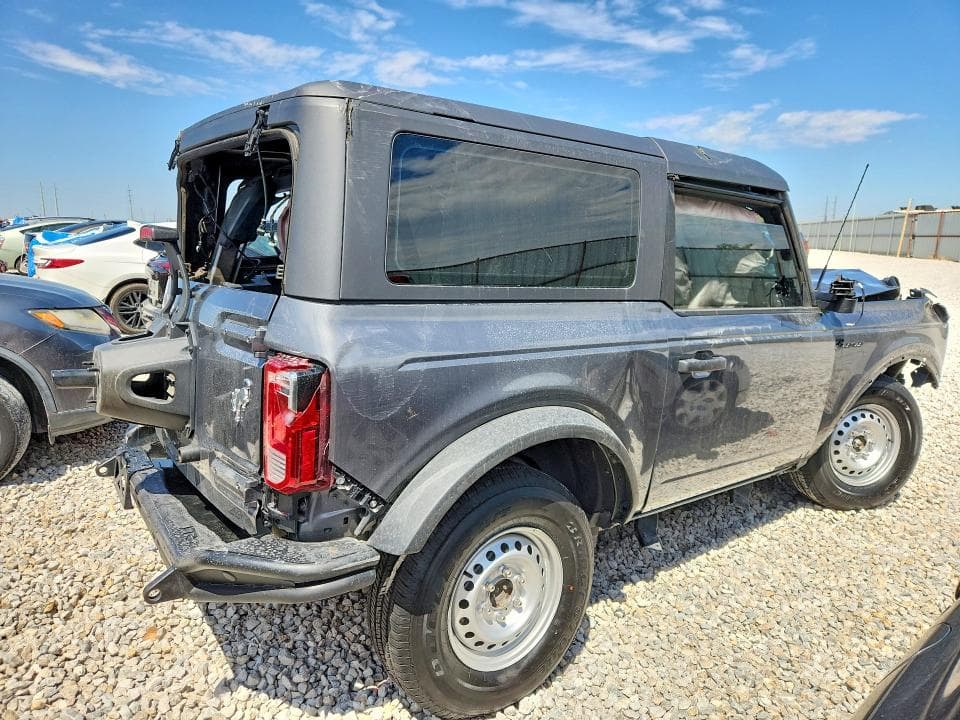 2025 FORD BRONCO 3