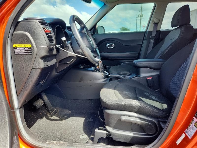 2019 KIA SOUL + 7