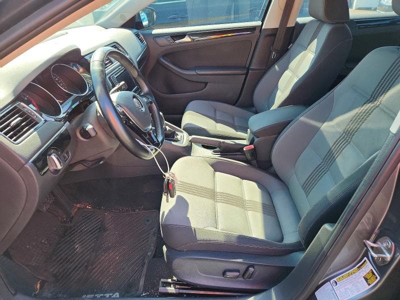 2017 VOLKSWAGEN JETTA SE 7