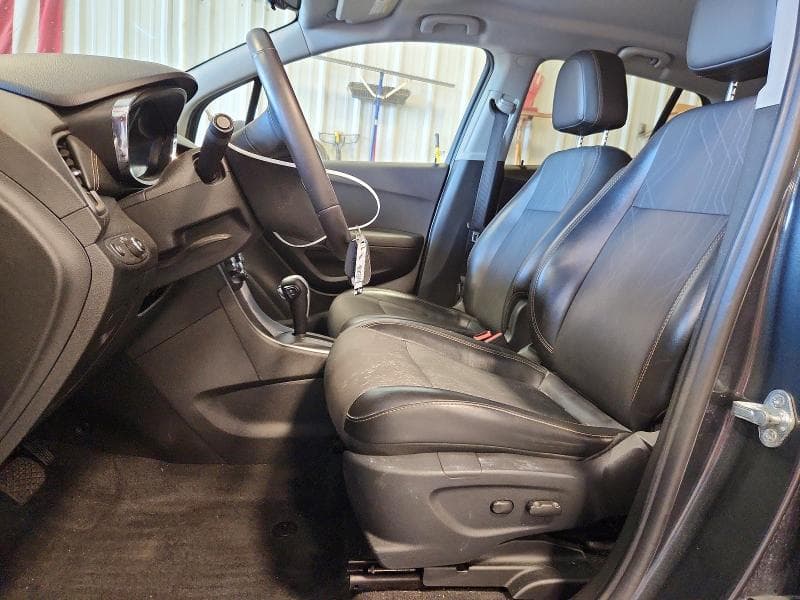2017 CHEVROLET TRAX 1LT 7
