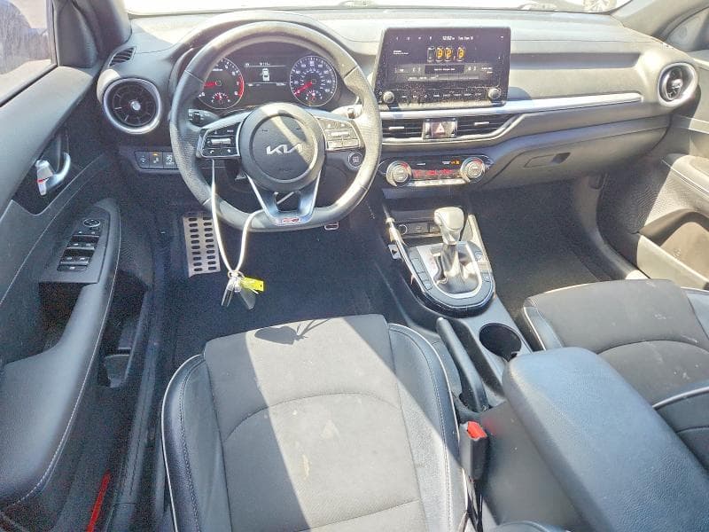 2022 KIA FORTE GT LINE 8