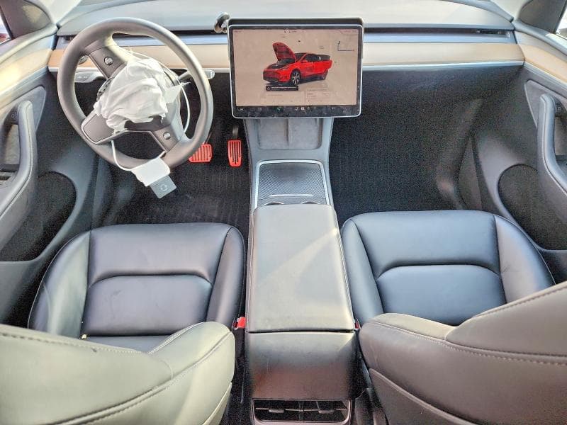 2023 TESLA MODEL Y 8