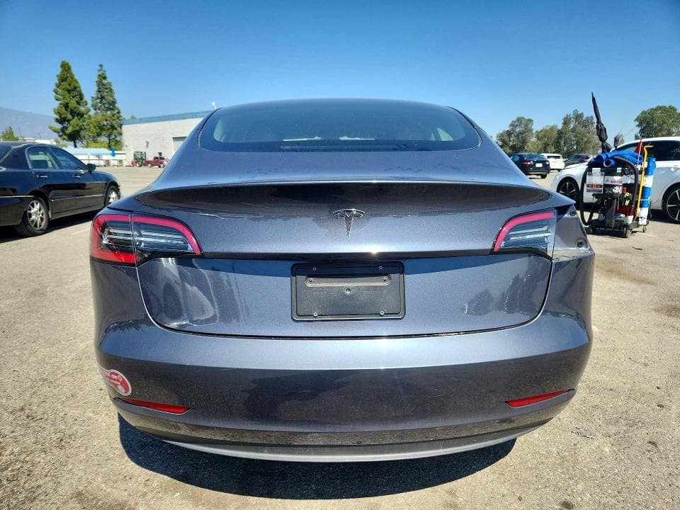 2023 TESLA MODEL 3 6