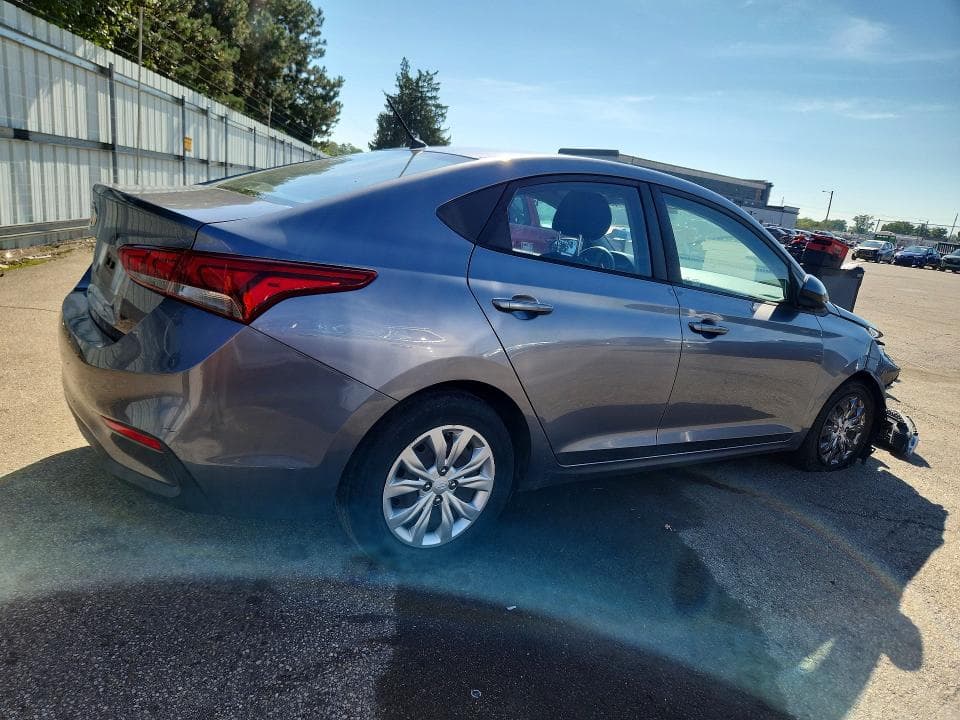 2018 HYUNDAI ACCENT SE 3