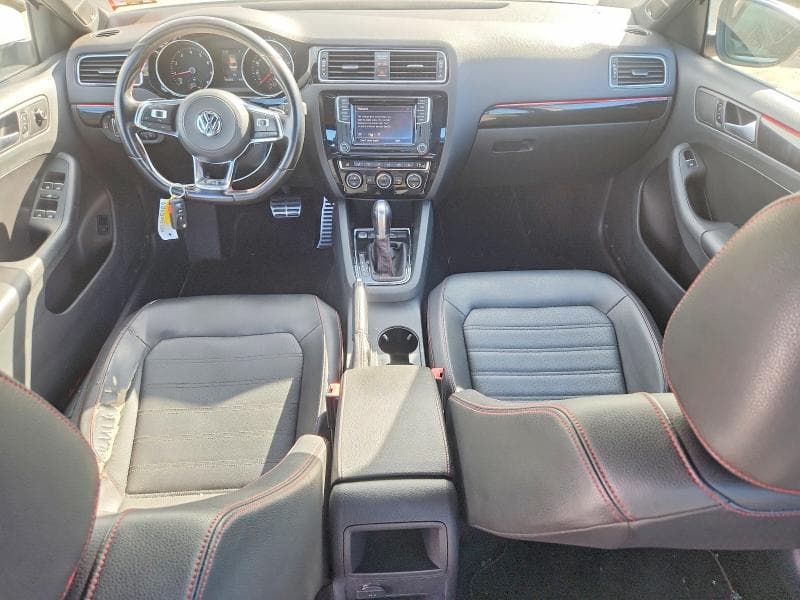 2017 VOLKSWAGEN JETTA GLI 8