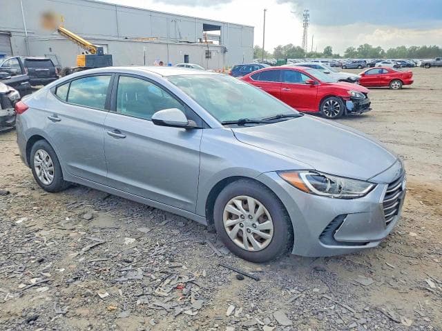 2017 HYUNDAI ELANTRA SE 4