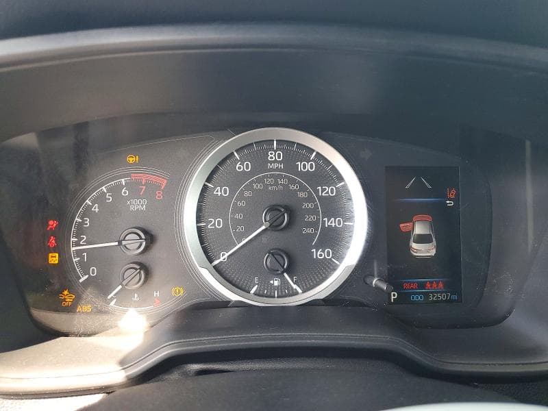 2022 TOYOTA COROLLA LE 9