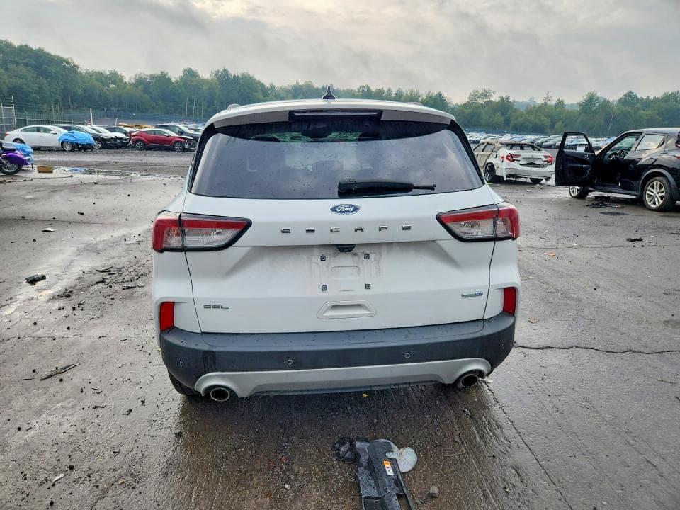 2020 FORD ESCAPE SEL 6