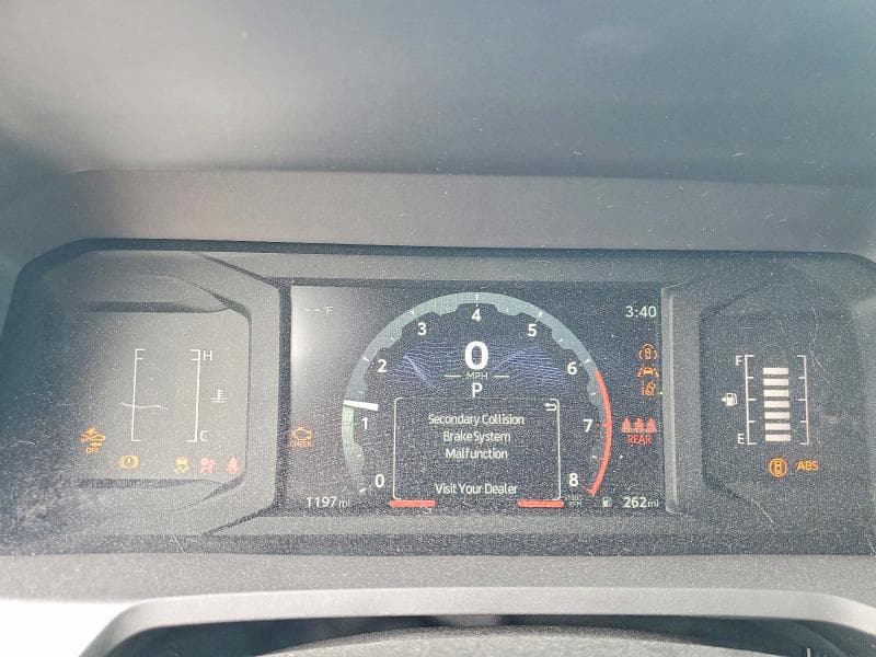 2026 TOYOTA TACOMA SR5 9