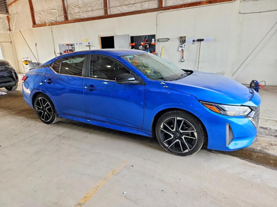2024 NISSAN SENTRA SR 4