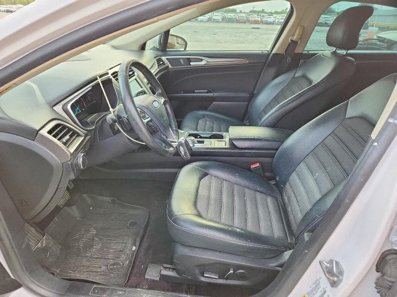 2017 FORD FUSION SE 7