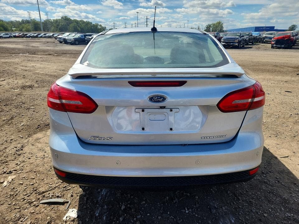 2017 FORD FOCUS TITANIUM 6