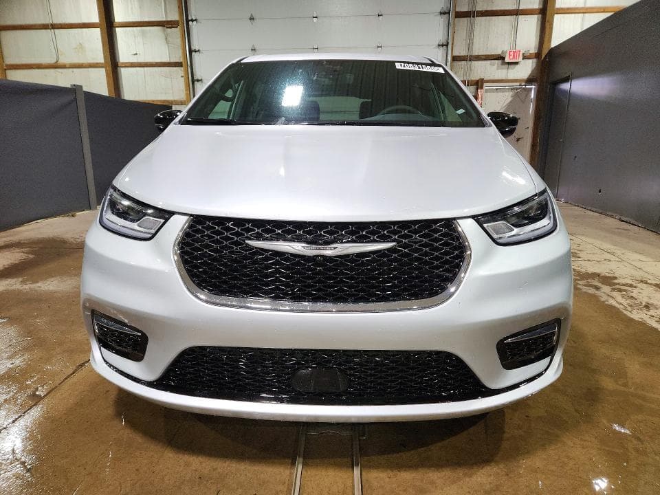 2026 CHRYSLER PACIFICA SELECT 5