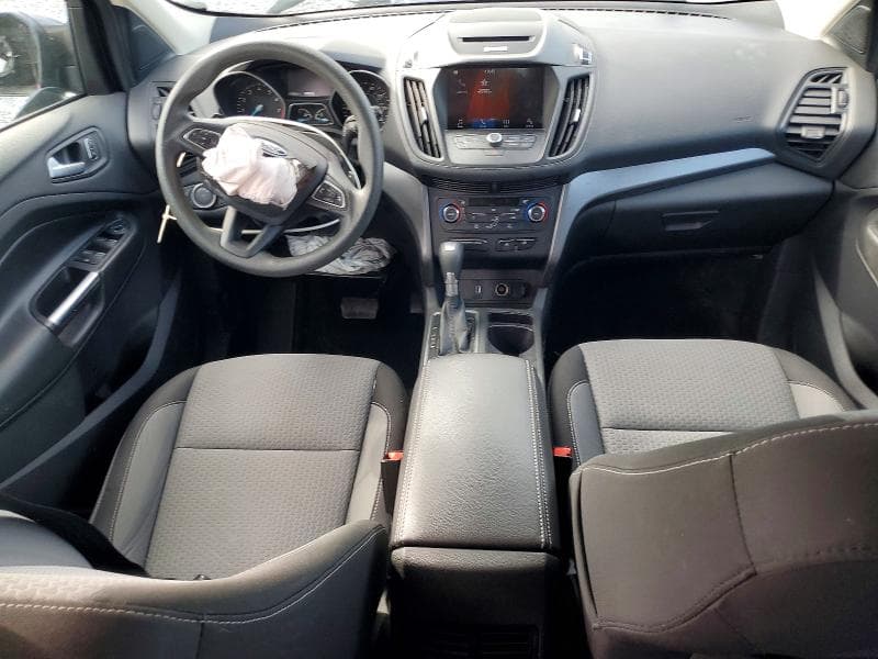 2017 FORD ESCAPE SE 8