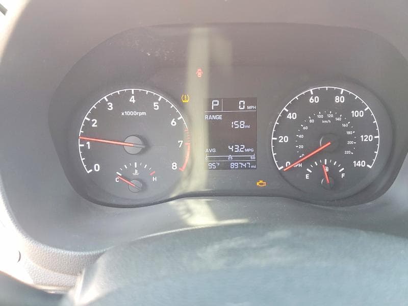 2022 HYUNDAI ACCENT SE 9