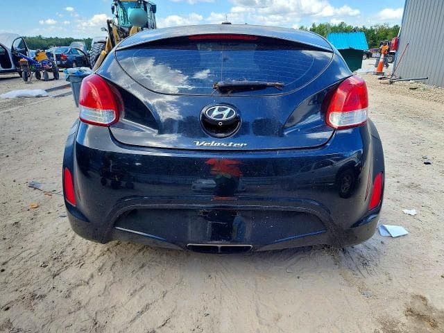 2017 HYUNDAI VELOSTER VALUE EDITION 6