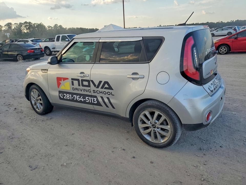 2017 KIA SOUL + 2