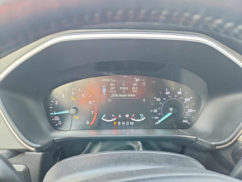 2020 FORD ESCAPE SEL 9