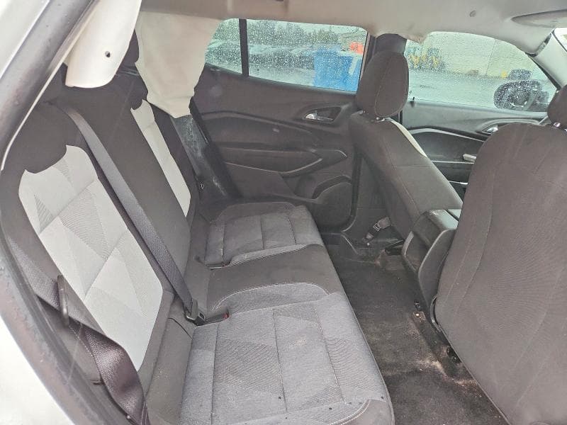 2024 CHEVROLET TRAX LS 10
