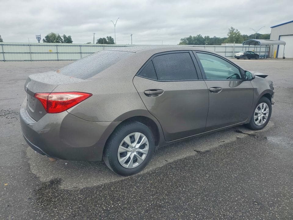 2019 TOYOTA COROLLA LE 3