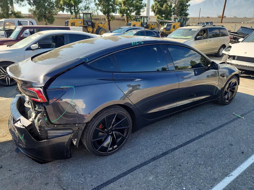2024 TESLA MODEL 3 3