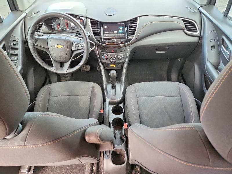 2017 CHEVROLET TRAX LS 8