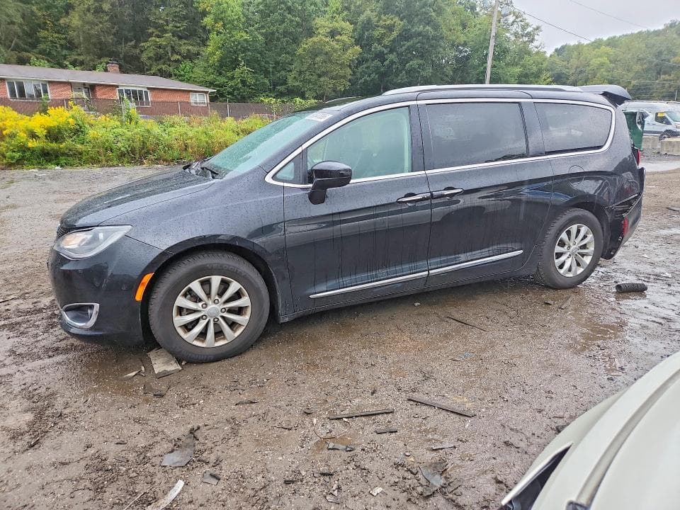 2018 CHRYSLER PACIFICA TOURING L - 1