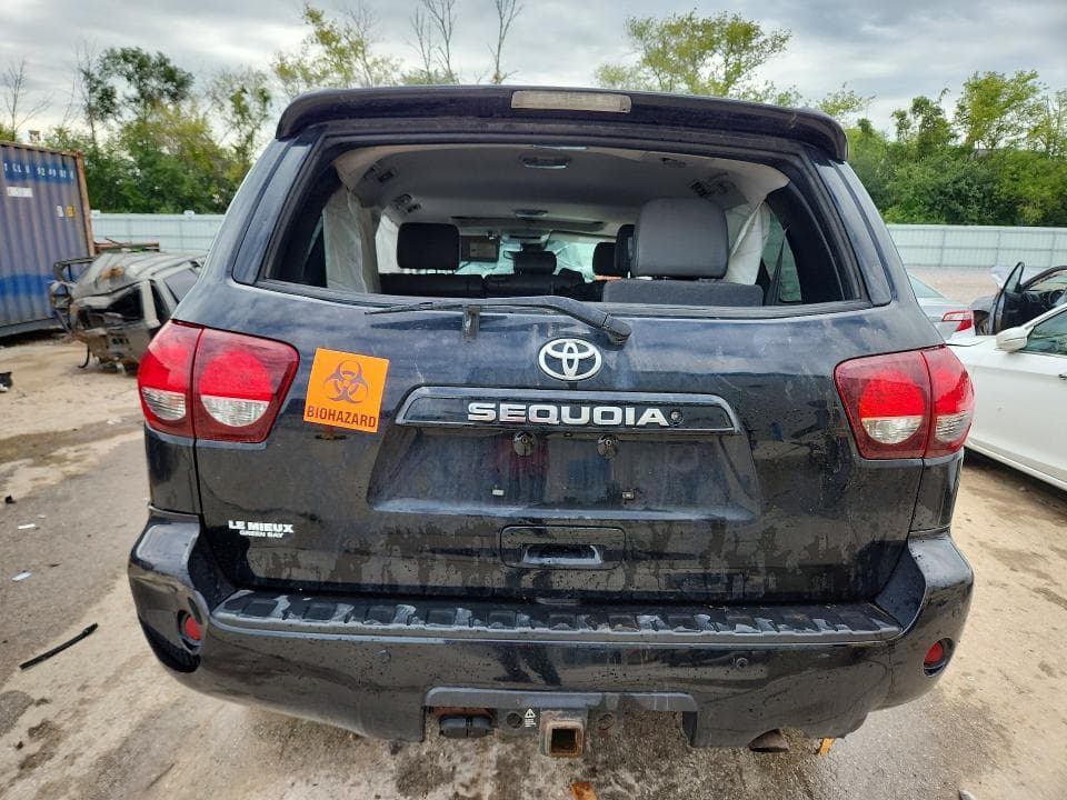 2018 TOYOTA SEQUOIA SR5 6