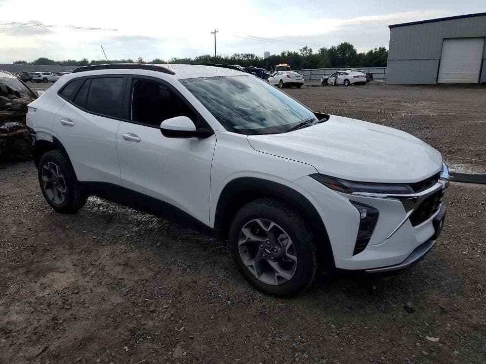 2025 CHEVROLET TRAX 1LT 4