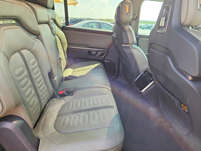 2023 RIVIAN R1S ADVENTURE 11