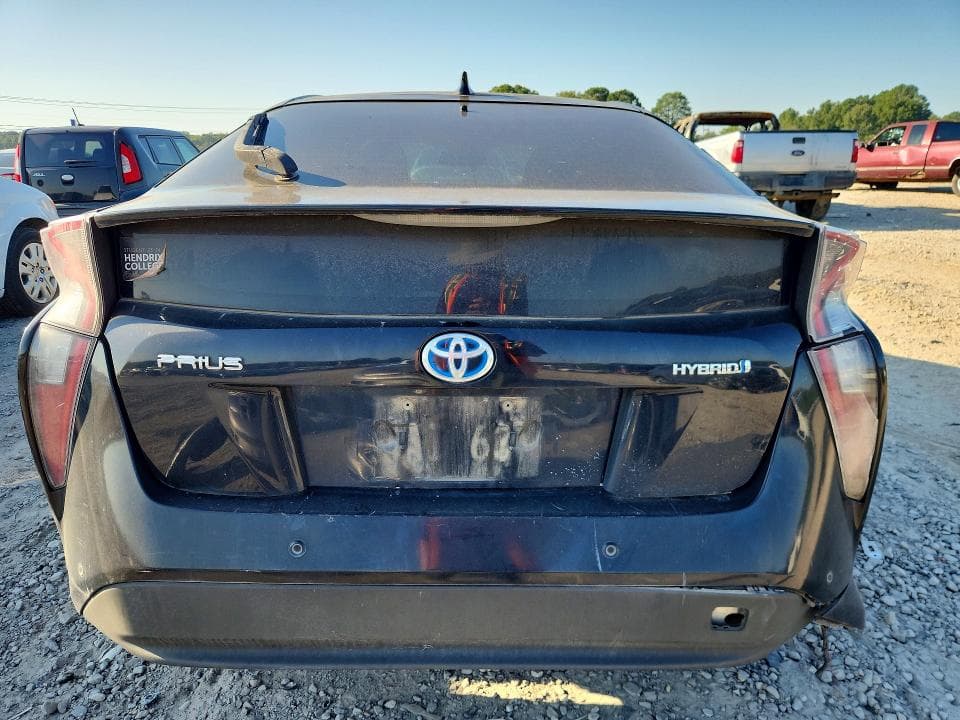2017 TOYOTA PRIUS FOUR 6
