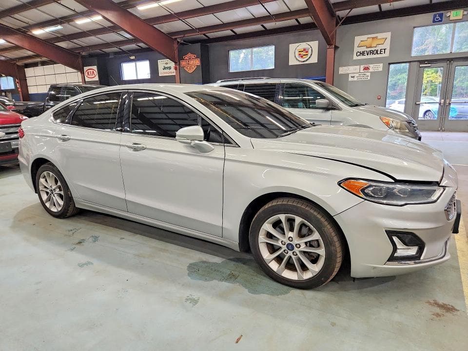 2019 FORD FUSION TITANIUM 4