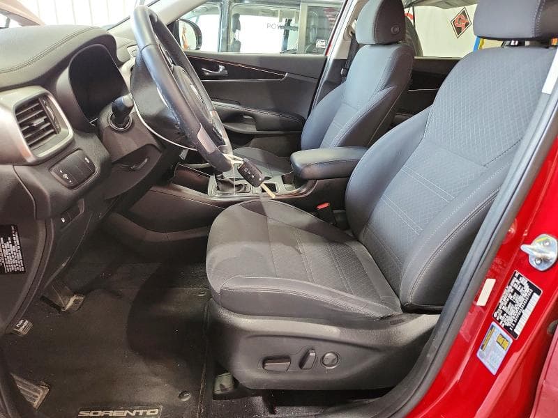 2018 KIA SORENTO LX 7