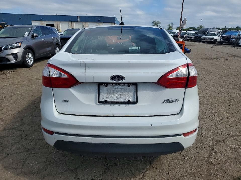 2017 FORD FIESTA SE 6