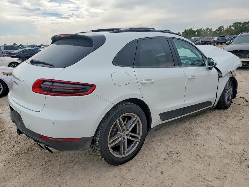 2018 PORSCHE MACAN S 3