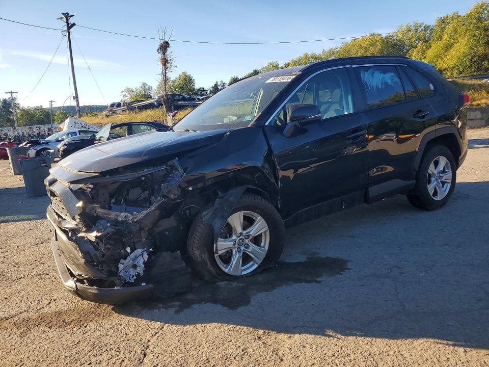 2020 TOYOTA RAV4 XLE - 1