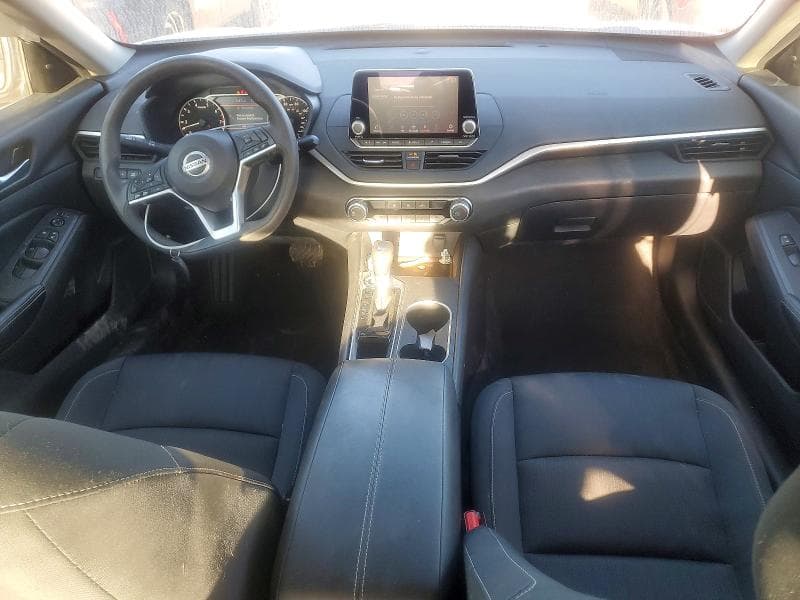 2022 NISSAN ALTIMA SV 8