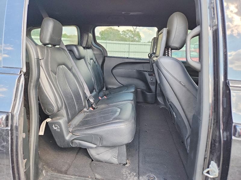 2018 CHRYSLER PACIFICA TOURING L PLUS 11