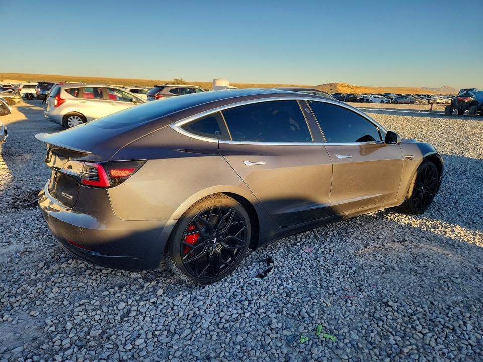 2020 TESLA MODEL 3 3