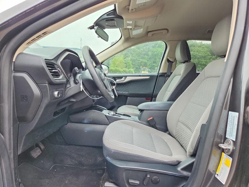 2020 FORD ESCAPE SE 7