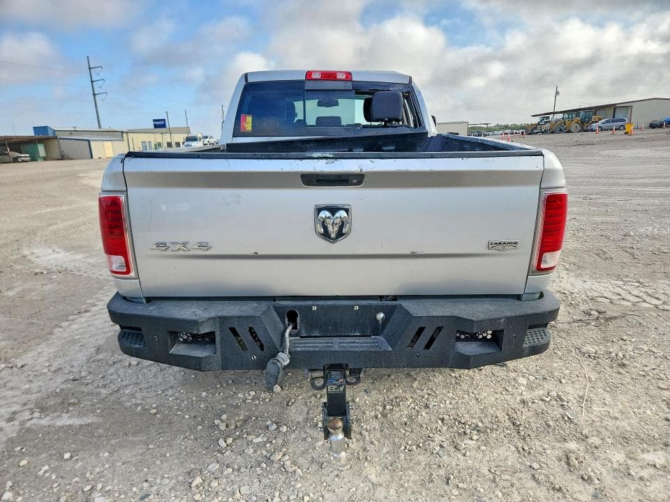 2017 RAM 2500 LARAMIE 6