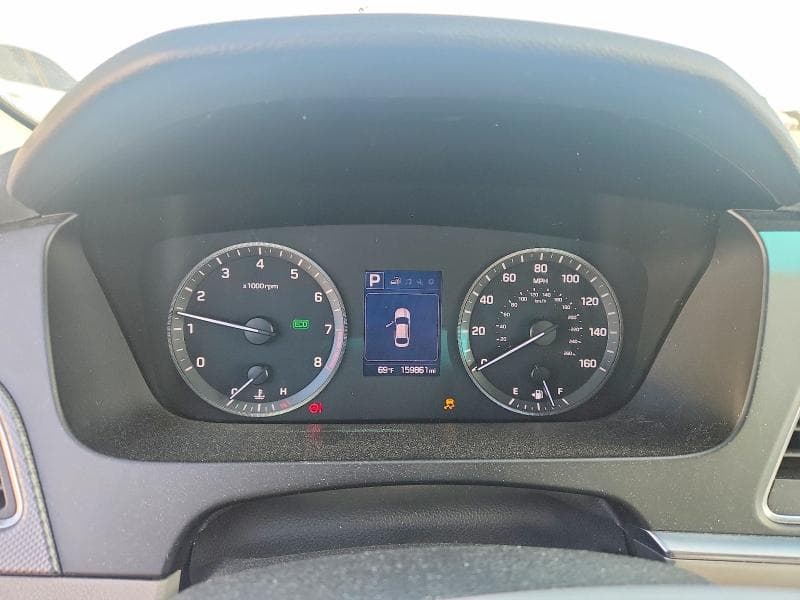 2017 HYUNDAI SONATA SE 9