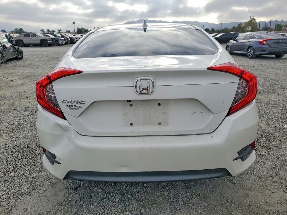 2017 HONDA CIVIC EX 6