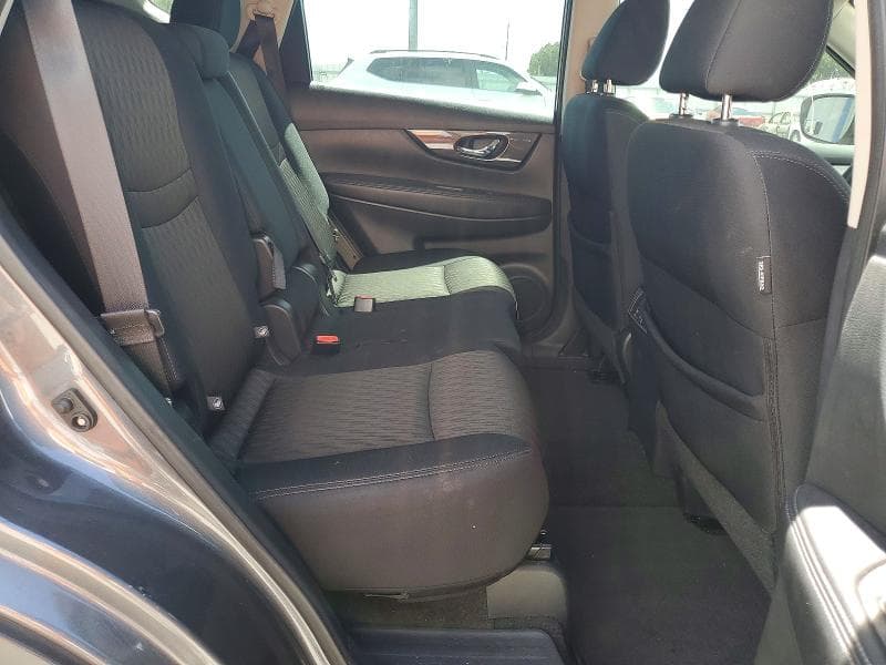 2017 NISSAN ROGUE S 11