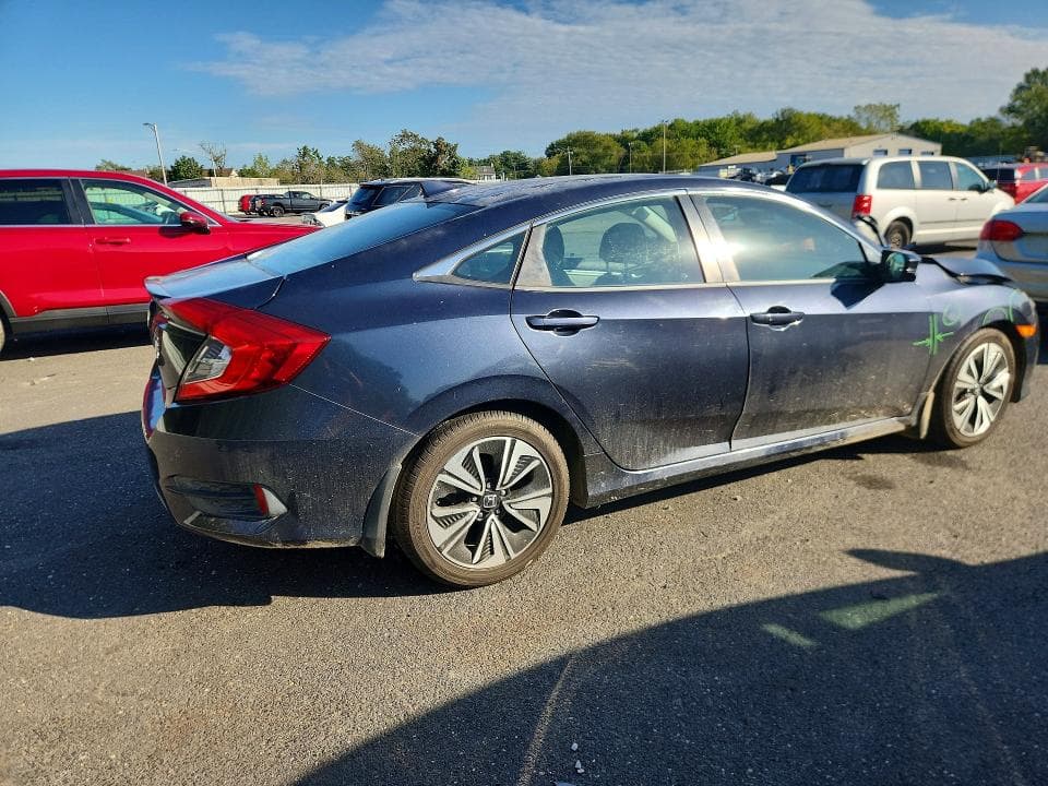 2017 HONDA CIVIC EX 3