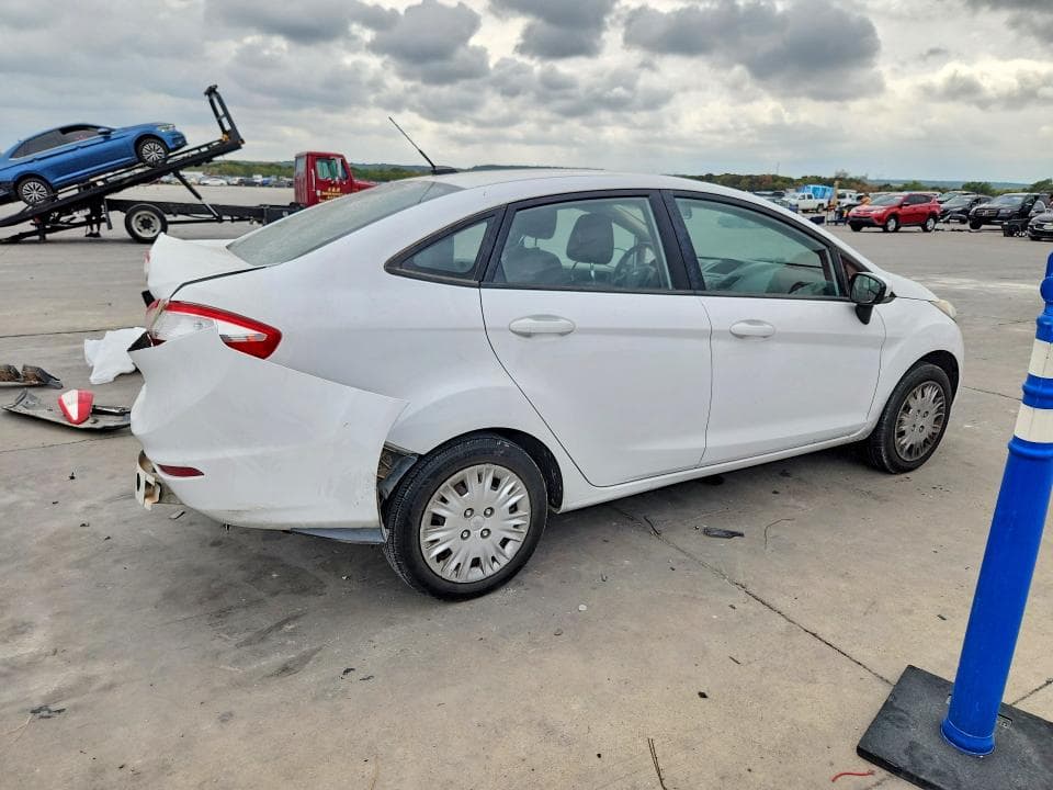 2017 FORD FIESTA S 3