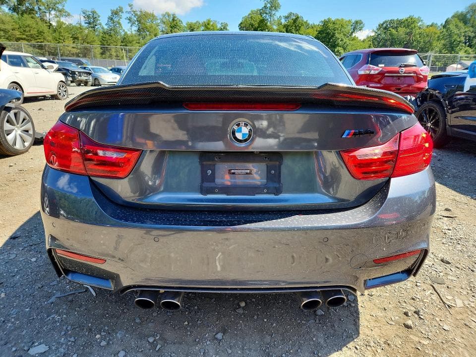 2020 BMW M4 6