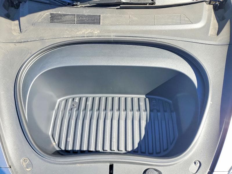 2025 TESLA MODEL 3 11