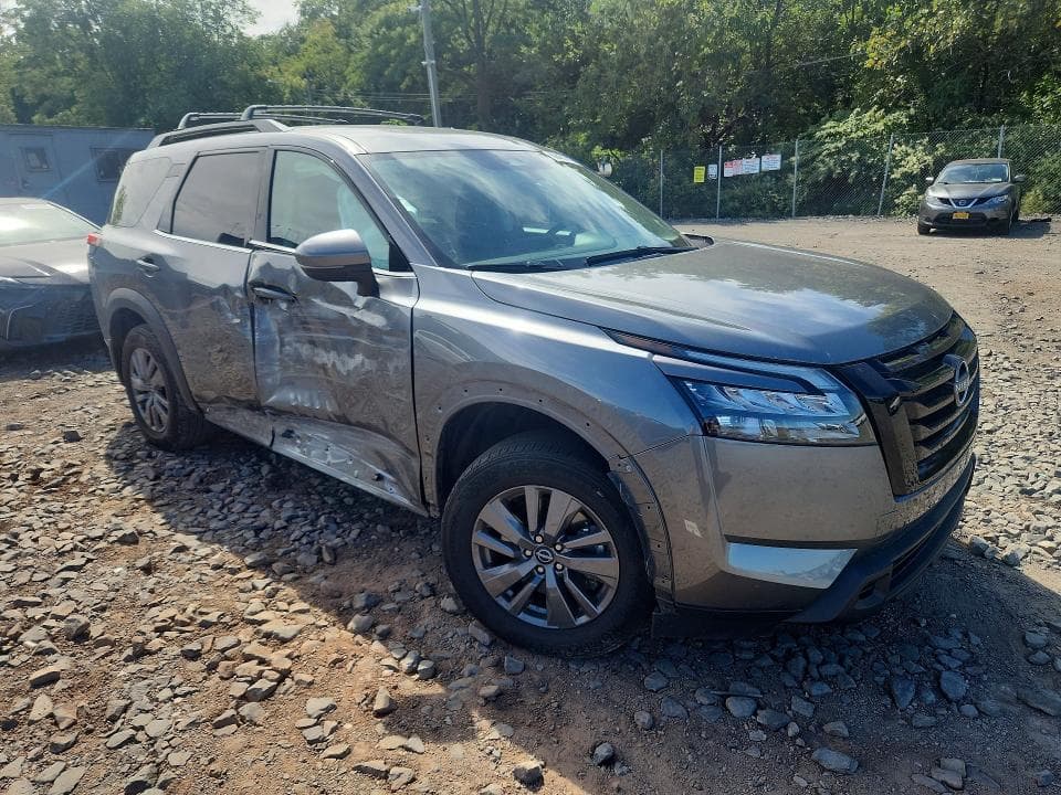2024 NISSAN PATHFINDER SV 4