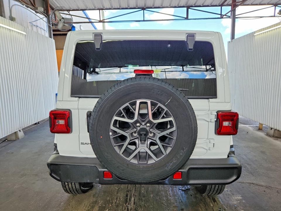 2026 JEEP WRANGLER SAHARA 6